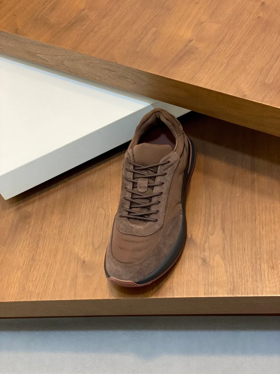 💰740 Loro Piana - Classic casual shoes, men's lace-up casual shoes and sneakers, high-quality lightweight and comfortable fabrics, suitable for outdoor leisure, the color scheme is young and energetic, and it looks great with sportswear or casual suits! Code number: 39-44 (38, 45, 46, can be customized